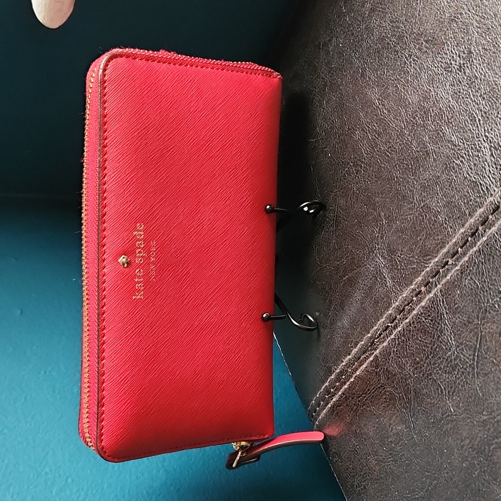 Kate Spade Cedar Street Lacey Zip Around Red